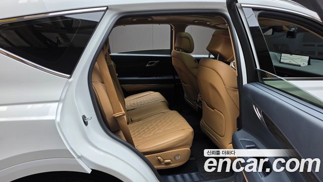 Genesis GV80 2020 — photo 17