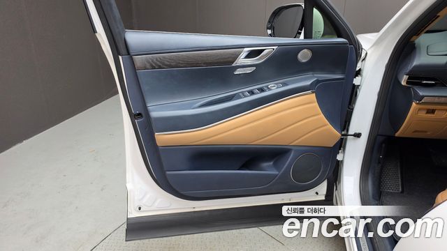Genesis GV80 2020 — photo 14