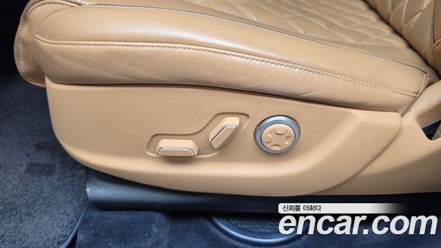 Genesis GV80 2020 — photo 31