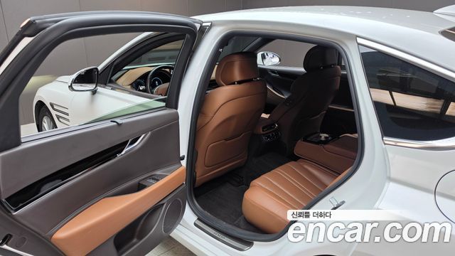 Genesis G80 2024 — photo 17
