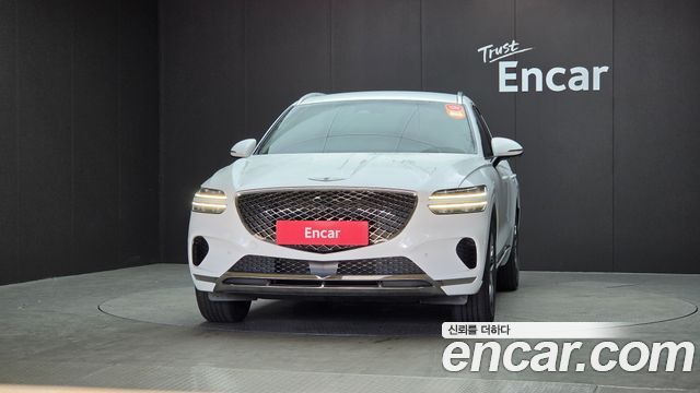 Genesis GV70 2023 — photo 3