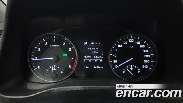 Hyundai AVANTE 2017 — photo 8