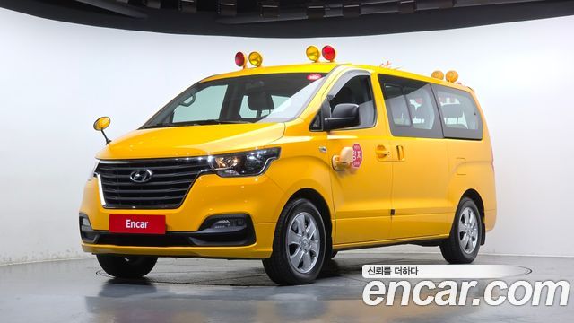 Hyundai Starex 2020 — photo 1