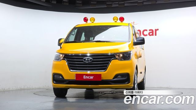 Hyundai Starex 2020 — photo 3