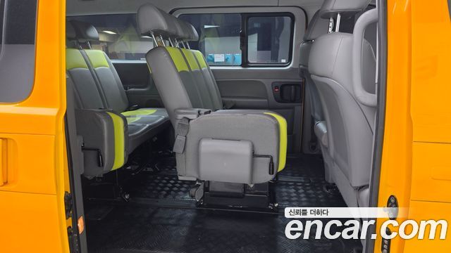 Hyundai Starex 2020 — photo 18