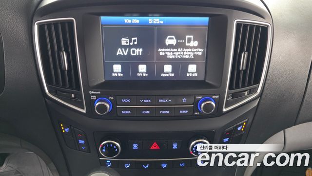 Hyundai Starex 2020 — photo 20