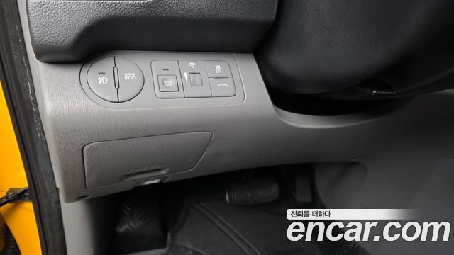 Hyundai Starex 2020 — photo 24