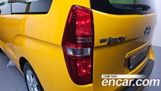 Hyundai Starex 2020 — photo 9