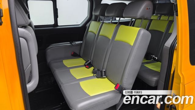Hyundai Starex 2020 — photo 16