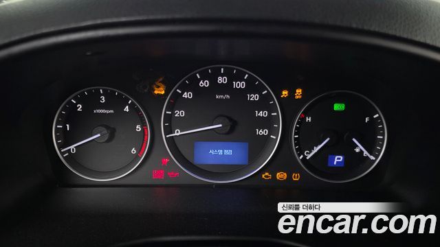 Hyundai Starex 2020 — photo 29