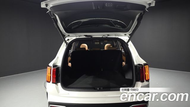 Kia Sorento 2023 — photo 26