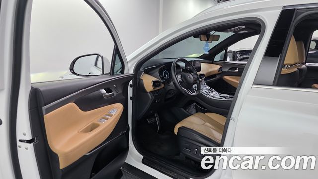 Hyundai Santafe 2023 — photo 13