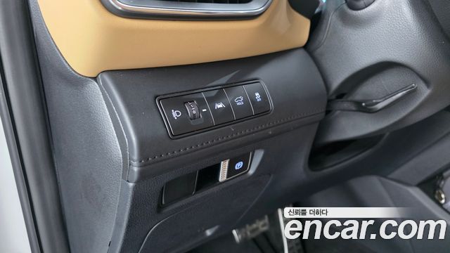 Hyundai Santafe 2023 — photo 18