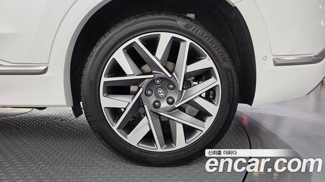 Hyundai Santafe 2023 — photo 7