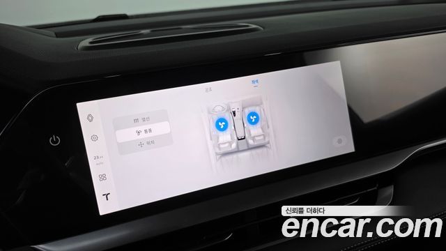 Renault Korea Grand Koleos 2025 — photo 19