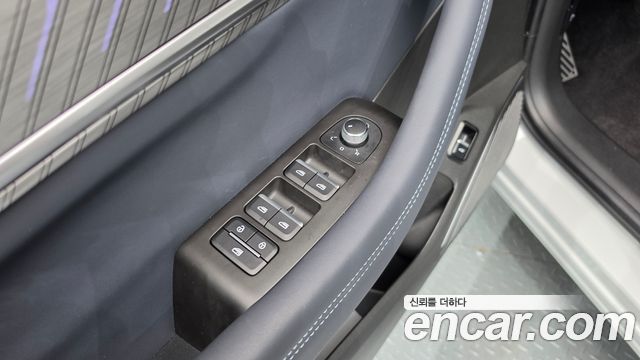 Renault Korea Grand Koleos 2025 — photo 25