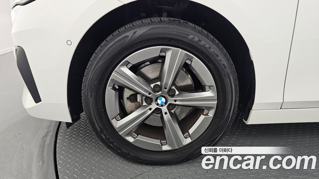 BMW 2-Series 2024 — photo 5