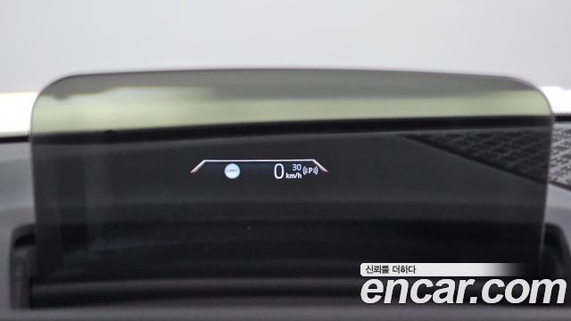BMW 2-Series 2024 — photo 28
