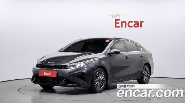 Kia K3 2022 — photo 1
