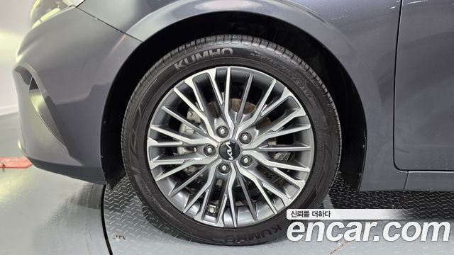 Kia K3 2022 — photo 5