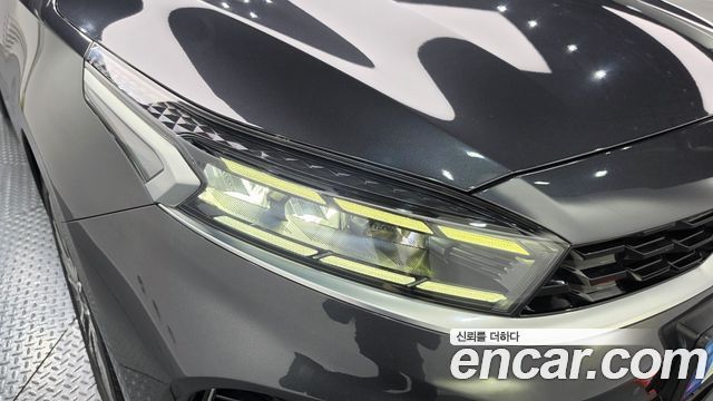 Kia K3 2022 — photo 8