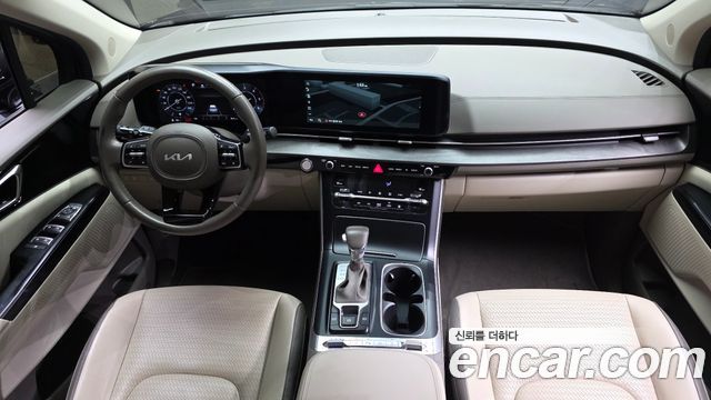 Kia Canival 2023 — photo 7