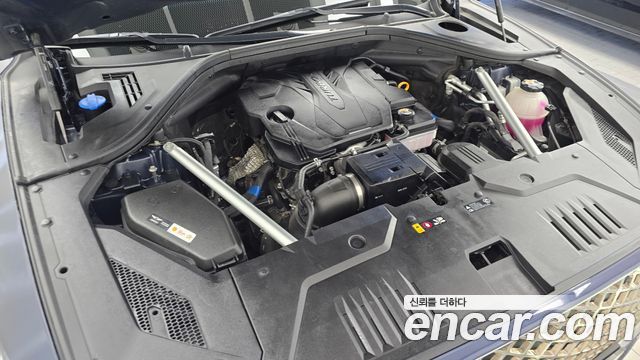 Genesis GV70 2022 — photo 6