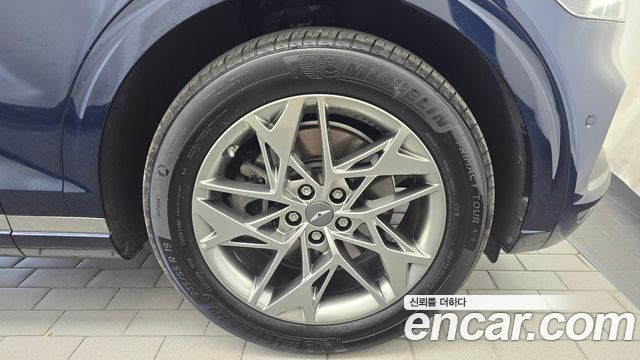 Genesis GV70 2022 — photo 7