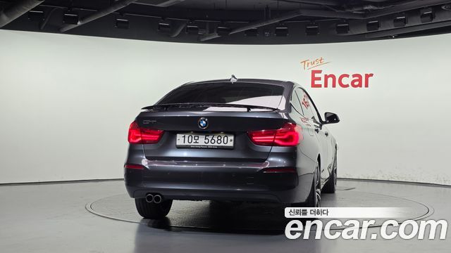 BMW Gran Turismo 2018 — photo 4
