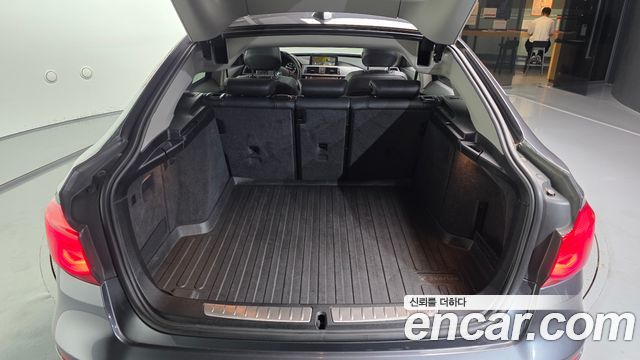 BMW Gran Turismo 2018 — photo 20