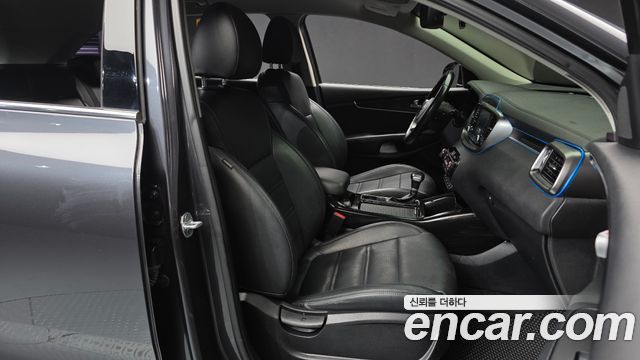 Kia Sorento 2018 — photo 11