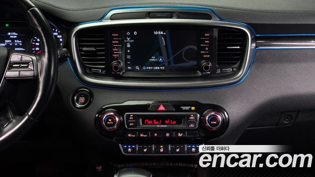 Kia Sorento 2018 — photo 14