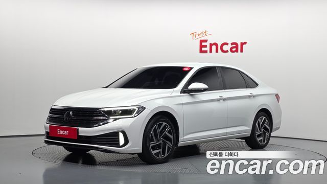 Volkswagen Jetta 2023 — photo 1