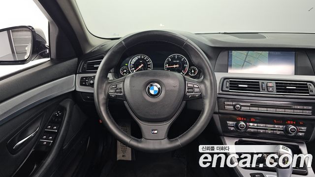 BMW 5-Series 2013 — photo 12