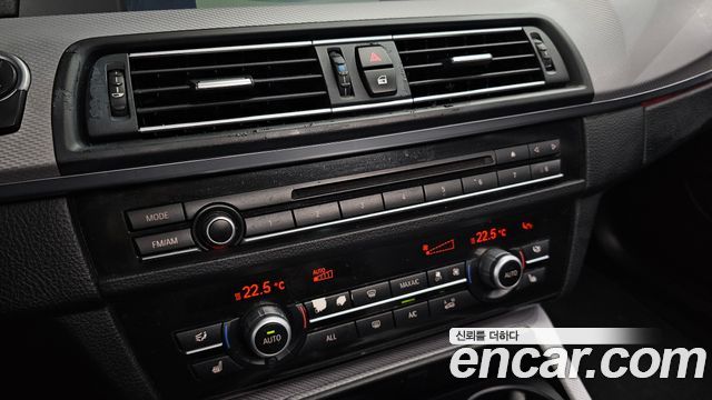 BMW 5-Series 2013 — photo 15