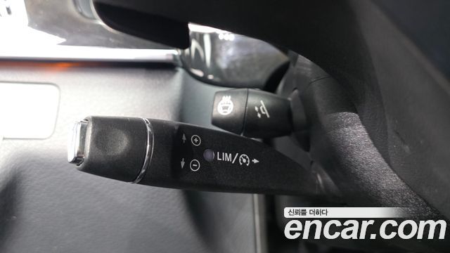 Mercedes-Benz E-Class 2014 — photo 17