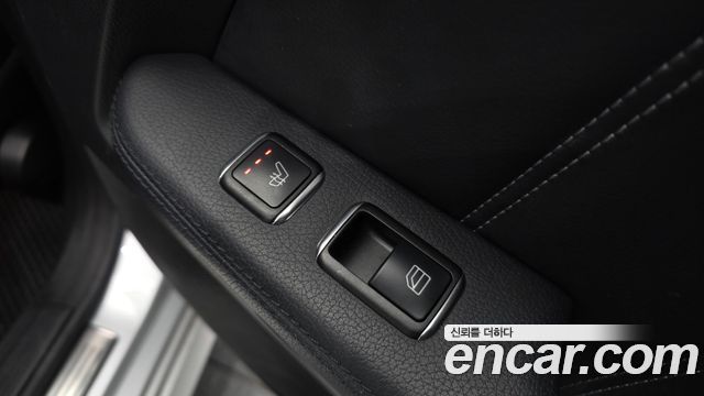Mercedes-Benz E-Class 2014 — photo 19