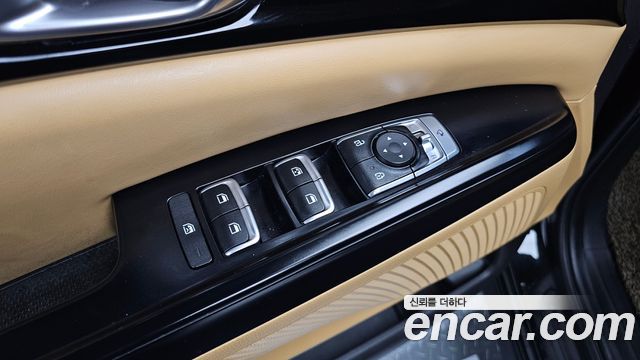 Kia Canival 2022 — photo 22