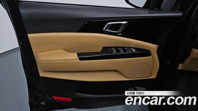 Kia Canival 2022 — photo 14