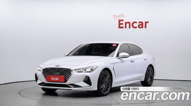 Genesis G70 2018 — photo 1