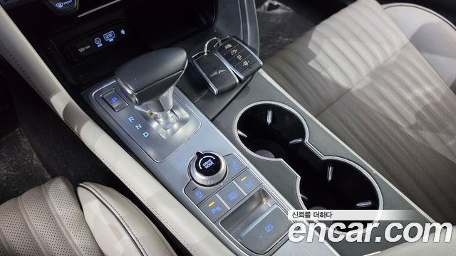 Genesis G70 2018 — photo 9