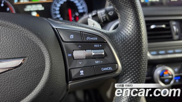 Genesis G70 2018 — photo 14