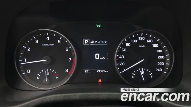 Hyundai AVANTE 2018 — photo 11