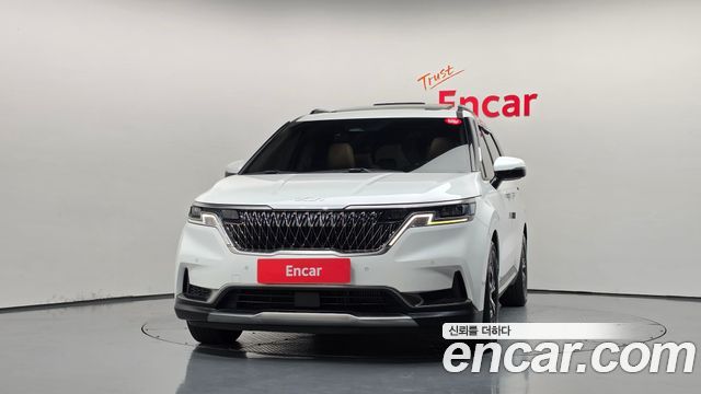Kia Canival 2022 — photo 3