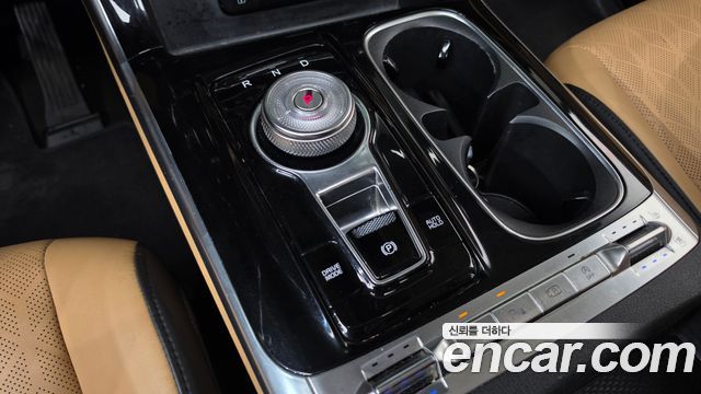 Kia Canival 2022 — photo 12