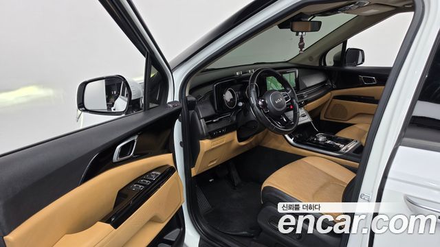 Kia Canival 2022 — photo 13