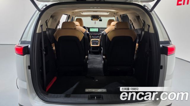 Kia Canival 2022 — photo 25