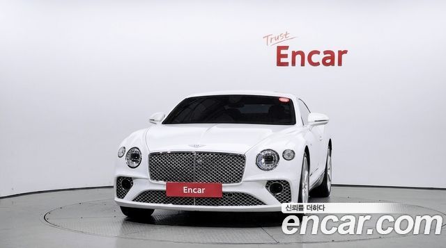 Bentley Continental 2022 — photo 3