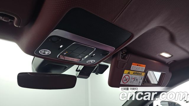 Bentley Continental 2022 — photo 19