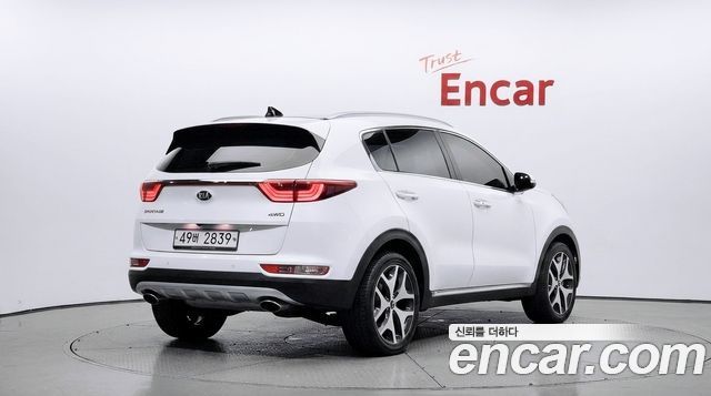 Kia Sportage 2016 — photo 2